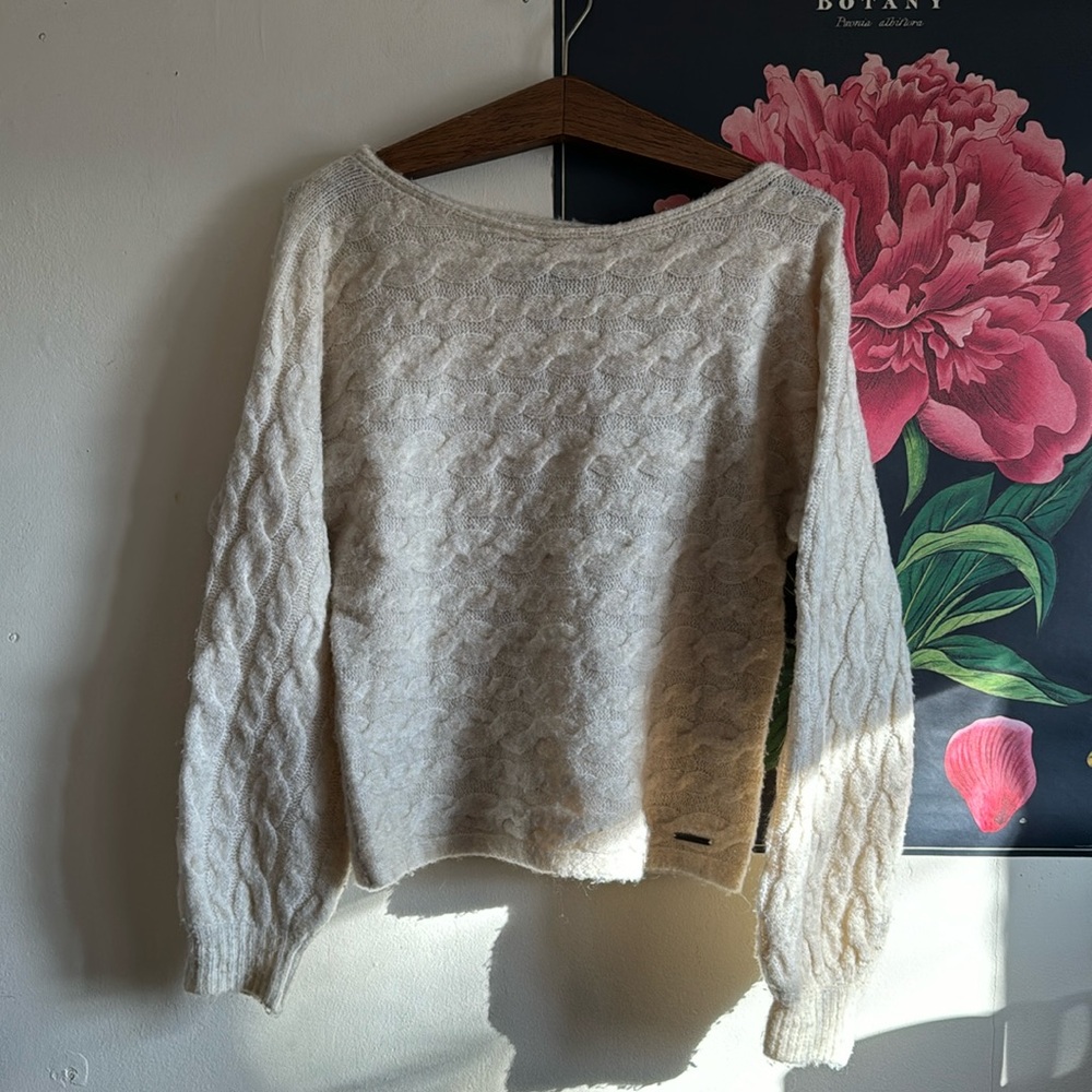 Abercrombie sweater